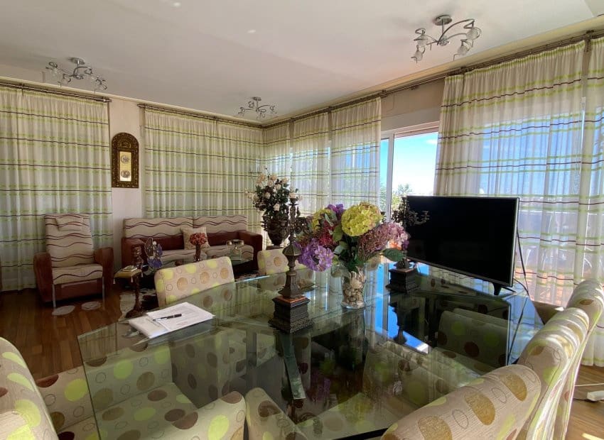 4 chambre Appartement à vendre à Guardamar del Segura avec piscine - 239 000 € (Ref: 9523396)