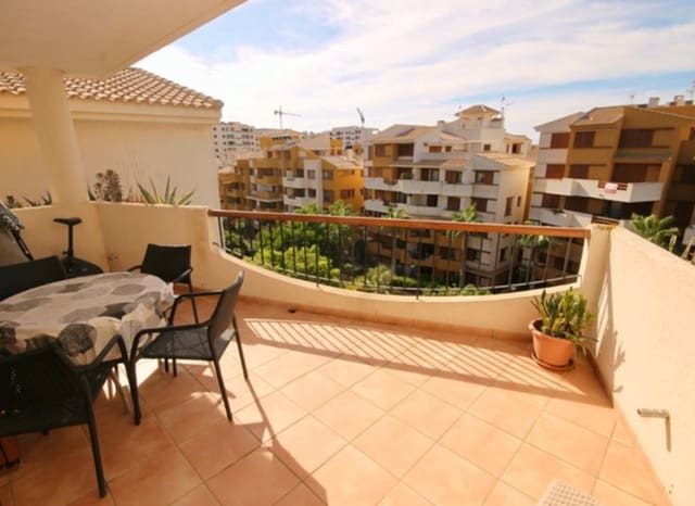 2 soverom Penthouse til salgs i Punta Prima, Orihuela med svømmebasseng - € 237 000 (Ref: 9523398)