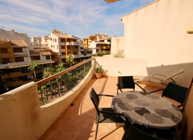 2 soverom Penthouse til salgs i Punta Prima, Orihuela med svømmebasseng - € 237 000 (Ref: 9523398)