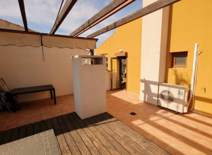 2 soverom Penthouse til salgs i Orihuela Costa med svømmebasseng - € 237 000 (Ref: 9523398)