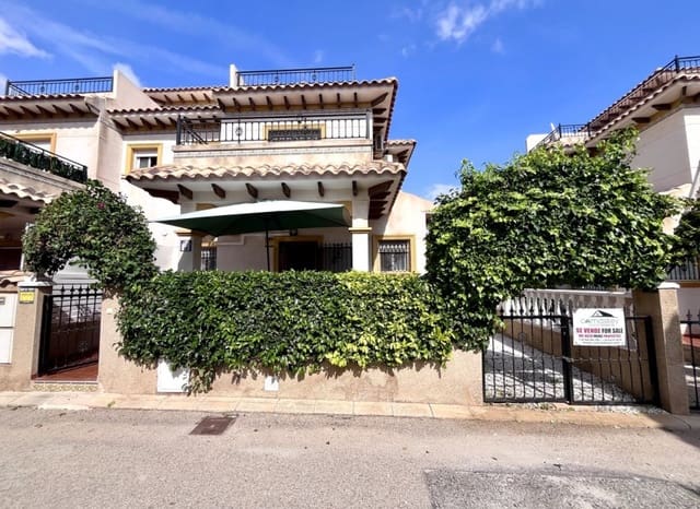 3 soverom Rekkehus til salgs i La Zenia, Orihuela med svømmebasseng - € 235 000 (Ref: 9523400)