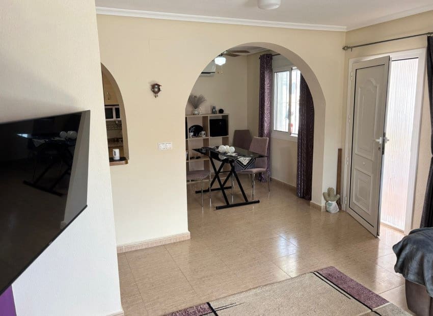 3 Zimmer Villa zu verkaufen in Balsicas mit Pool - 230.000 € (Ref: 9523403)