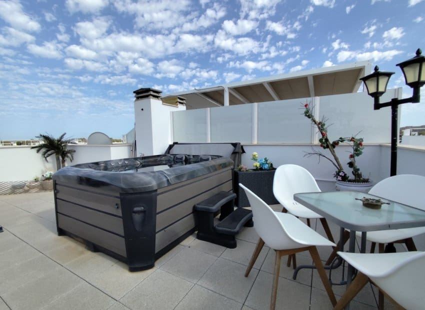 2 chambre Penthouse à vendre à Vistabella avec piscine - 229 950 € (Ref: 9523404)