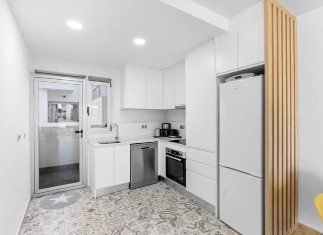 2 soveværelse Penthouse til salg i Torre de la Horadada, Pilar de la Horadada med swimmingpool - € 229.000 (Ref: 9523405)