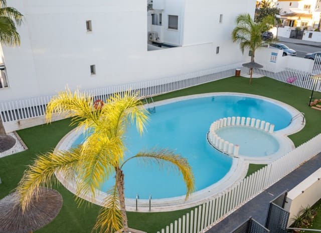 2 soveværelse Penthouse til salg i Torre de la Horadada, Pilar de la Horadada med swimmingpool - € 229.000 (Ref: 9523405)