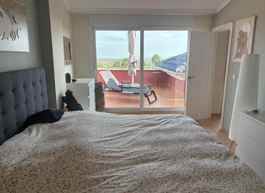 Ático de 3 habitaciones en Baños y Mendigo en venta con piscina - 220.000 € (Ref: 9523408)