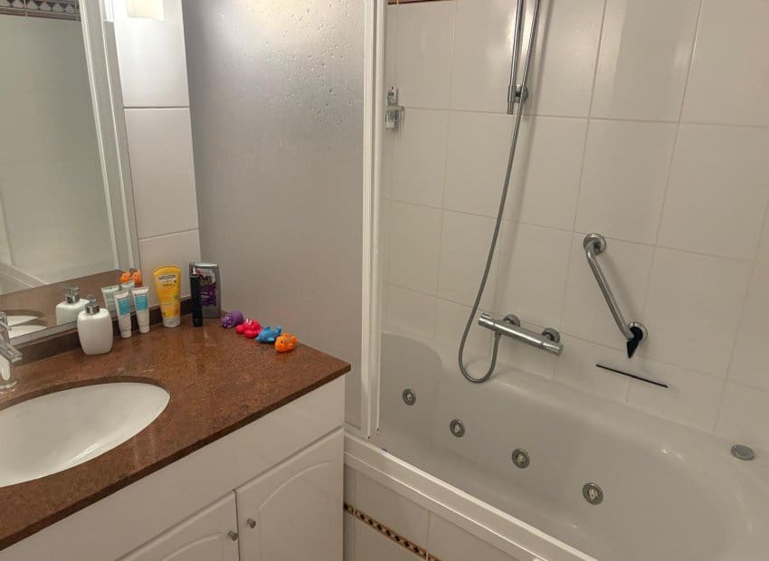 Ático de 3 habitaciones en Baños y Mendigo en venta con piscina - 220.000 € (Ref: 9523408)