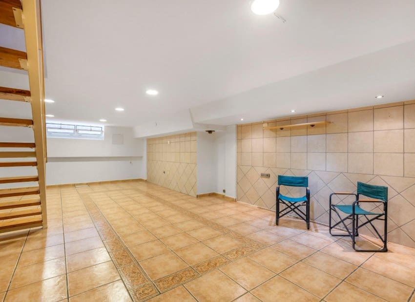 4 bedroom Townhouse for sale in Los Alcazares - € 219,900 (Ref: 9523409)