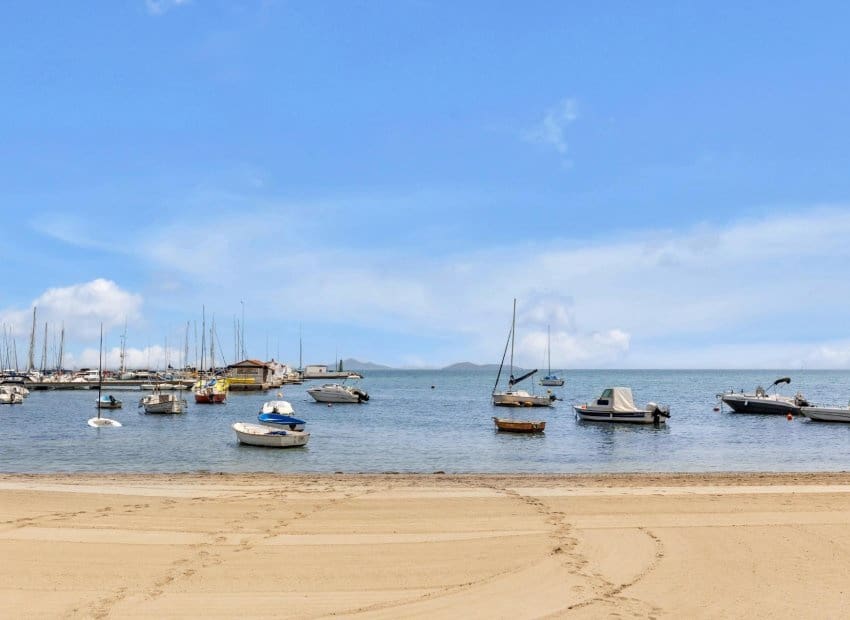 4 bedroom Townhouse for sale in Los Alcazares - € 219,900 (Ref: 9523409)