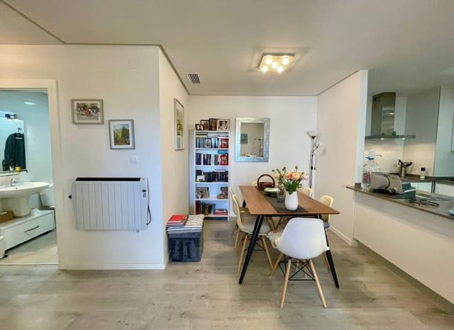 2 sovrum Lägenhet till salu i Villamartin, Orihuela med pool - 215 000 € (Ref: 9523411)