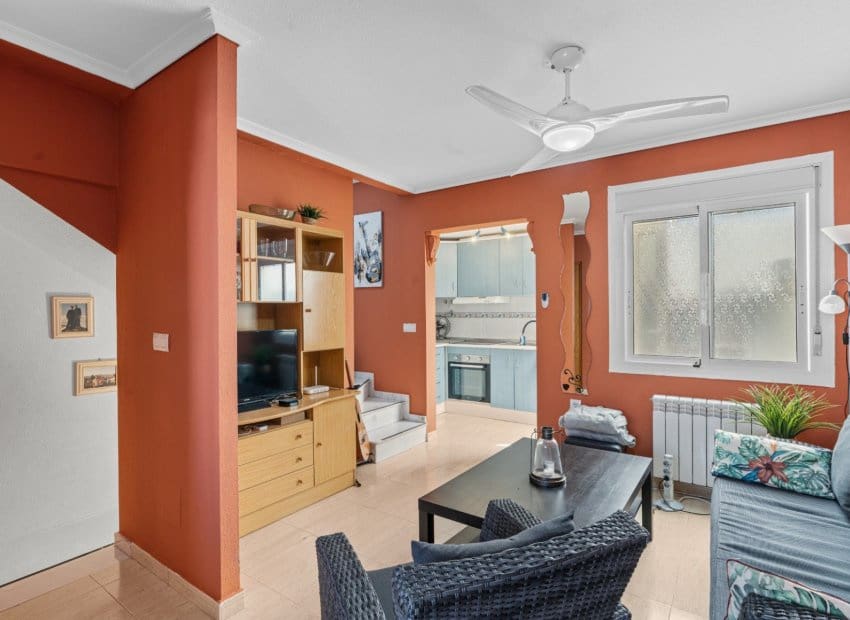 2 Zimmer Haus zu verkaufen in Gran Alacant mit Pool - 209.000 € (Ref: 9523414)