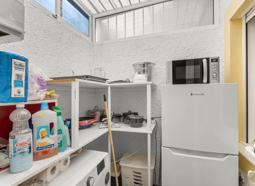 2 Zimmer Haus zu verkaufen in Gran Alacant mit Pool - 209.000 € (Ref: 9523414)