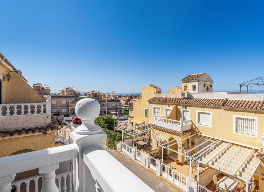 2 Zimmer Haus zu verkaufen in Gran Alacant mit Pool - 209.000 € (Ref: 9523414)