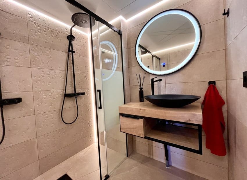 4 bedroom Apartment for sale in Almoradi - € 199,950 (Ref: 9523416)