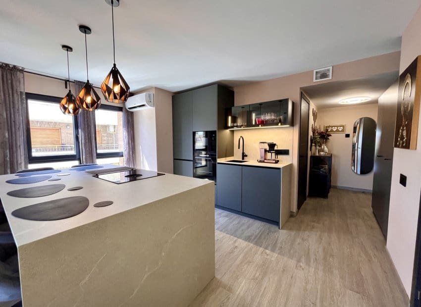 4 bedroom Apartment for sale in Almoradi - € 199,950 (Ref: 9523416)