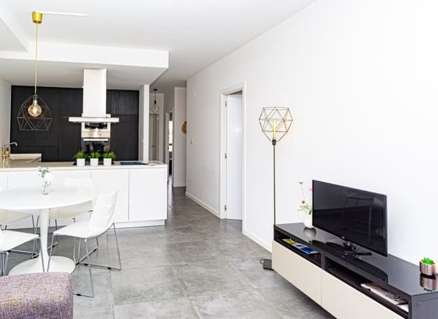 2 bedroom Apartment for sale in Dehesa de Campoamor, Orihuela with pool - € 199,000 (Ref: 9523417)