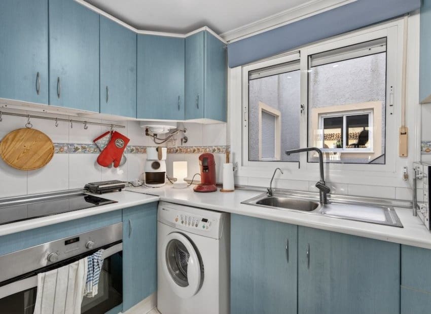 3 bedroom Apartment for sale in Gran Alacant with pool - € 199,000 (Ref: 9523418)