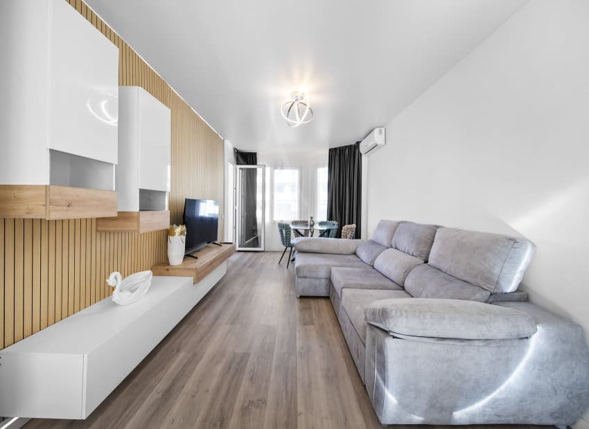 3 bedroom Apartment for sale in Torrevieja - € 195,000 (Ref: 9523420)