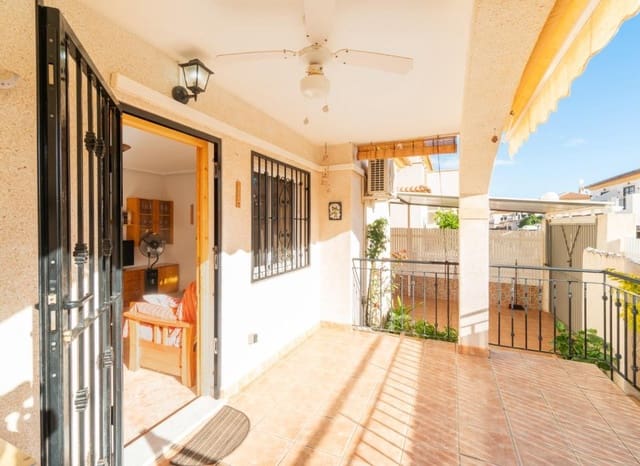 Casa de 2 habitaciones en Playa Flamenca, Orihuela en venta con piscina - 189.000 € (Ref: 9523423)