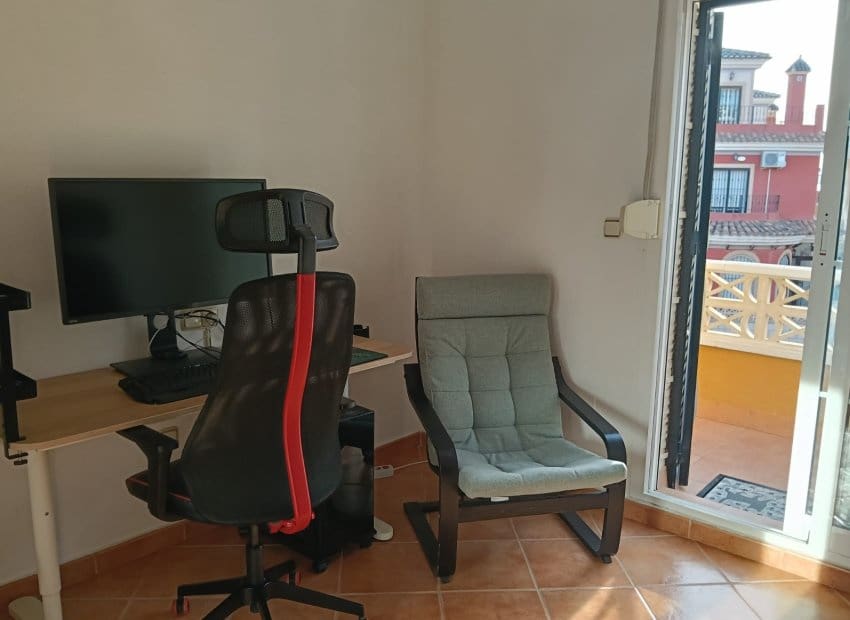 3 bedroom Villa for sale in Los Montesinos with pool - € 188,000 (Ref: 9523425)