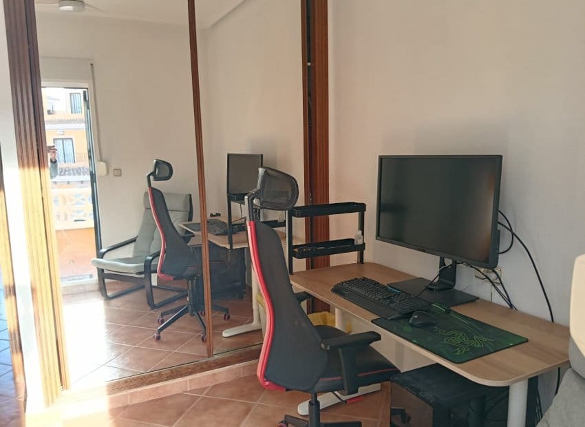 3 bedroom Villa for sale in Los Montesinos with pool - € 188,000 (Ref: 9523425)