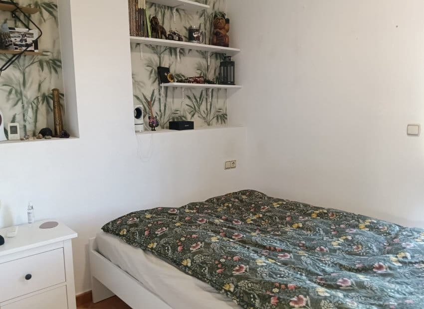 3 bedroom Villa for sale in Los Montesinos with pool - € 188,000 (Ref: 9523425)