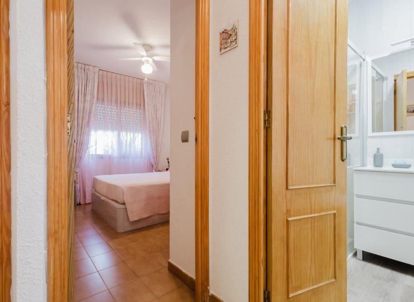 3 Zimmer Bungalow zu verkaufen in Torrevieja - 185.000 € (Ref: 9523426)