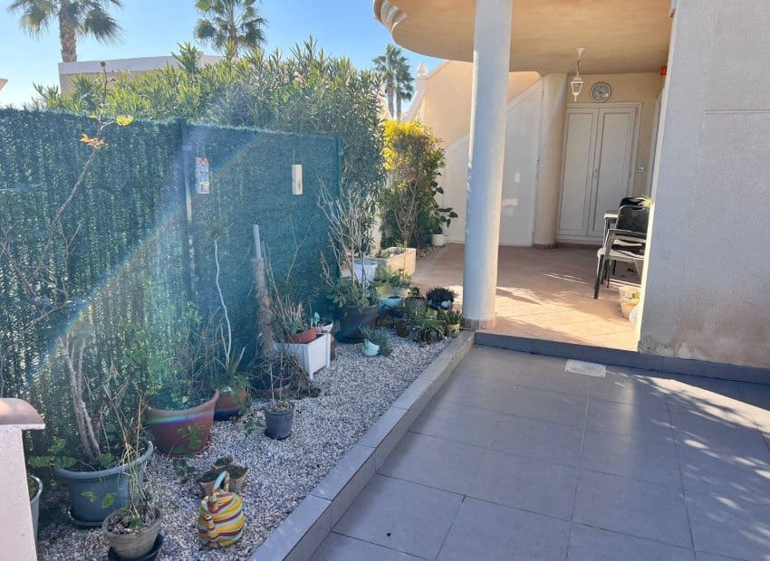 2 sypialnia Apartament na sprzedaż w El Raso z basenem - 175 000 € (Ref: 9523429)