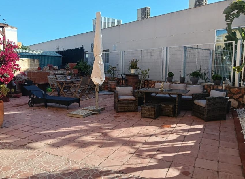 2 slaapkamer Appartement te koop in Los Montesinos met zwembad - € 169.900 (Ref: 9523431)