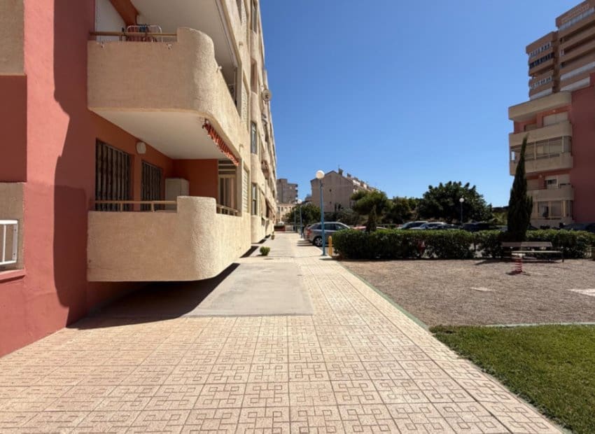 2 bedroom Apartment for sale in Cartagena with pool - € 167,800 (Ref: 9523434)