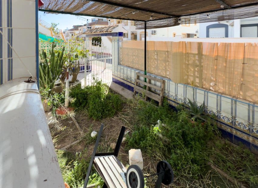 2 sypialnia Apartament na sprzedaż w Torrevieja z basenem - 164 300 € (Ref: 9523436)