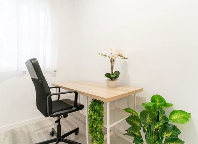 3 soveværelse Strandlejlighed til salg i Gran Alacant, Santa Pola med swimmingpool - € 162.000 (Ref: 9523439)