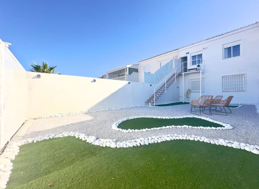 2 soverom Bungalow til salgs i La Regia - € 162 000 (Ref: 9523440)