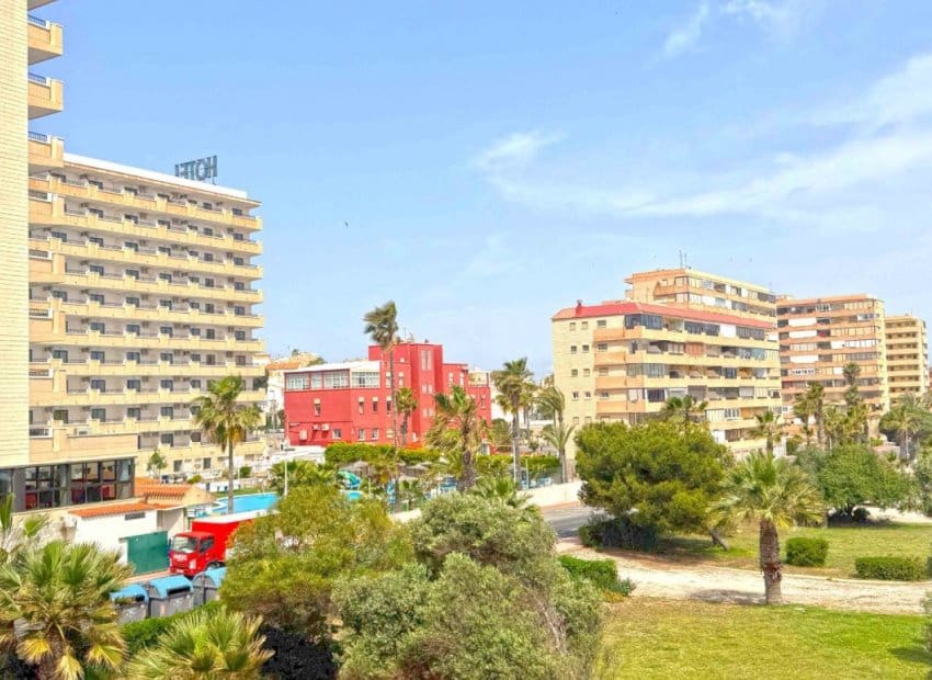 1 camera da letto Appartamento sulla Spiaggia in vendita in La Mata - 159.999 € (Rif: 9523442)