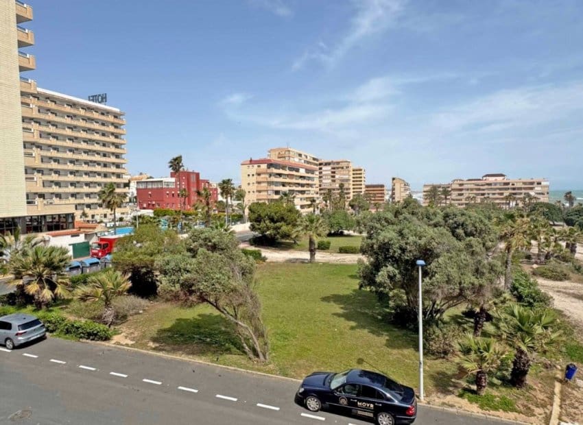 1 camera da letto Appartamento sulla Spiaggia in vendita in La Mata - 159.999 € (Rif: 9523442)