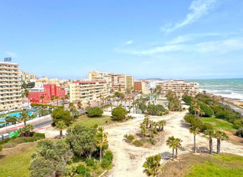 1 camera da letto Appartamento sulla Spiaggia in vendita in La Mata - 159.999 € (Rif: 9523442)