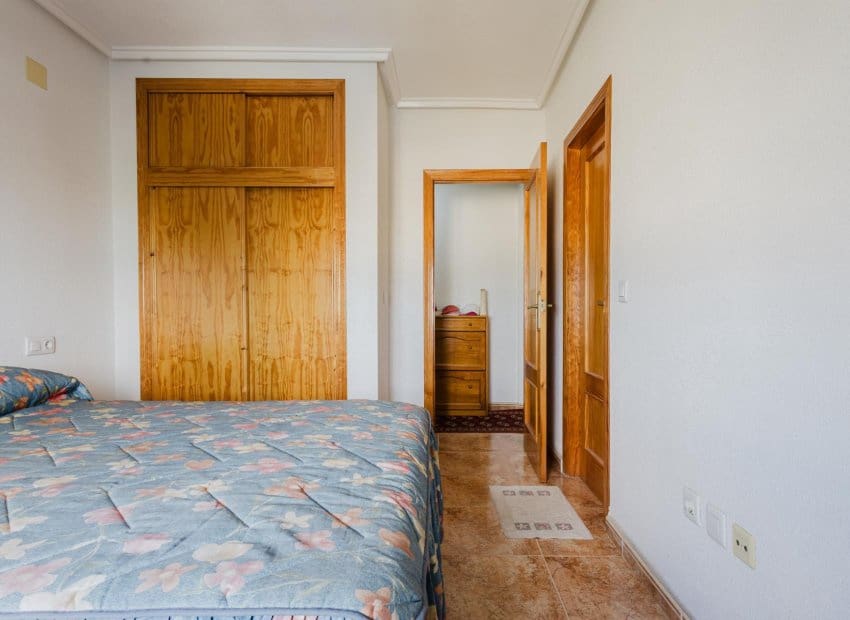 3 bedroom Apartment for sale in Torrevieja - € 159,500 (Ref: 9523443)