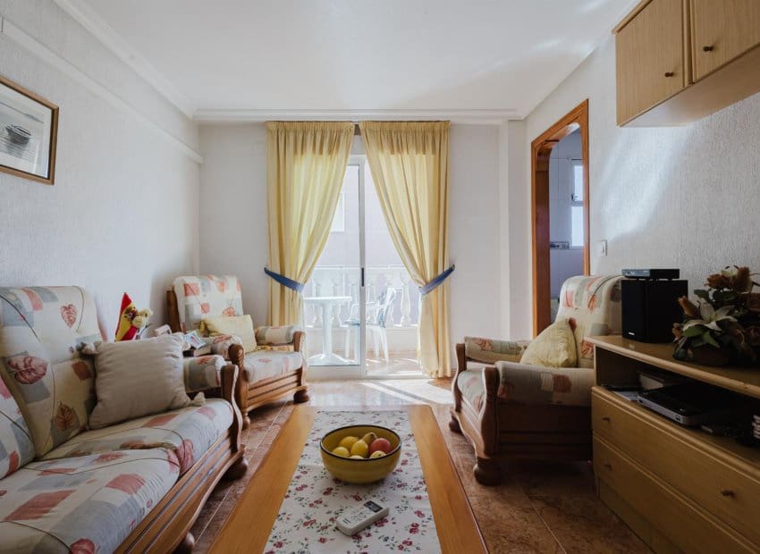 3 bedroom Apartment for sale in Torrevieja - € 159,500 (Ref: 9523443)