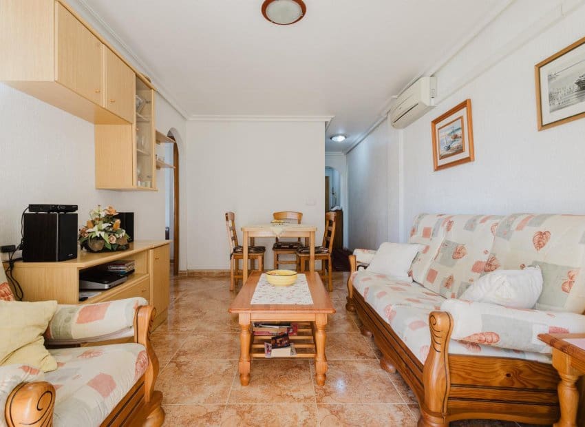 3 bedroom Apartment for sale in Torrevieja - € 159,500 (Ref: 9523443)