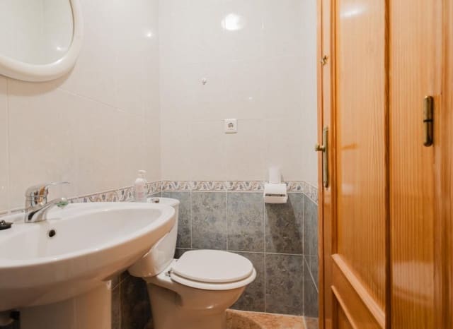 3 bedroom Apartment for sale in Parque de las Naciones, Torrevieja - € 159,500 (Ref: 9523443)