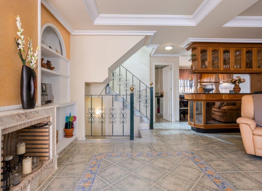 2 slaapkamer Halfvrijstaande villa te koop in Guardamar del Segura met zwembad - € 299.900 (Ref: 9524656)