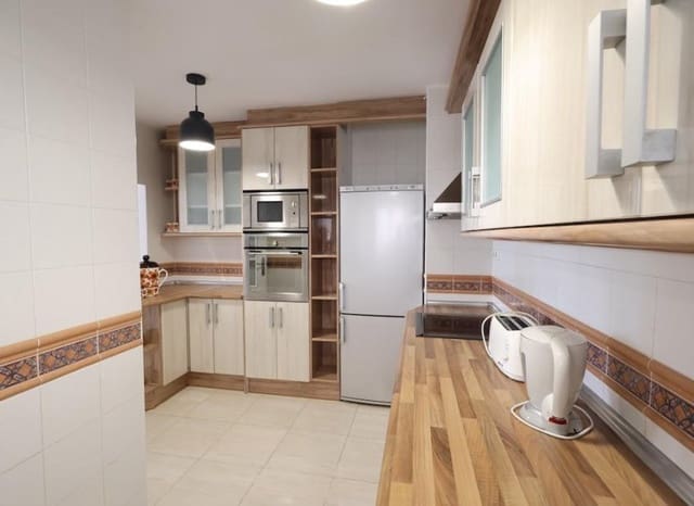 3 camera da letto Appartamento in vendita in Centro - Muelle Pesquero, Torrevieja - 299.000 € (Rif: 9524658)