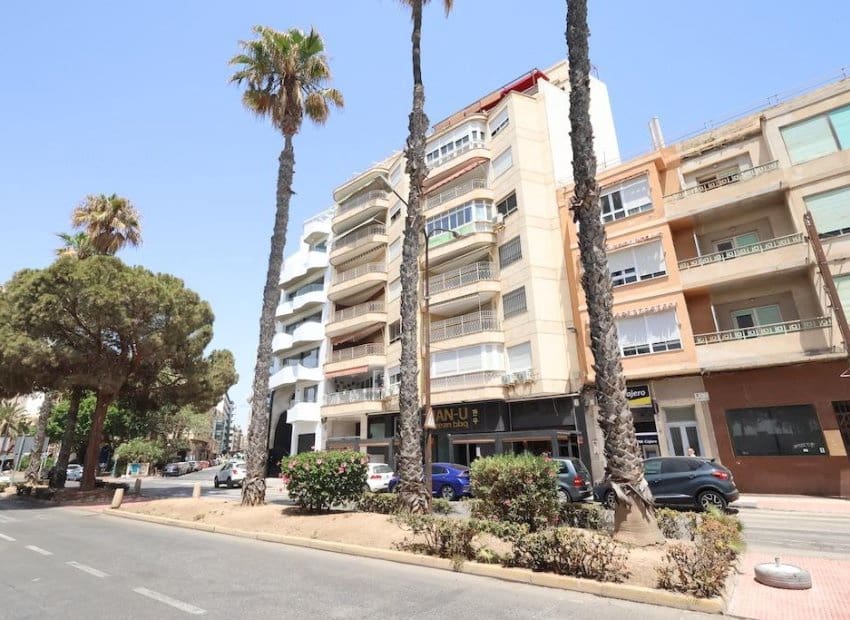 3 camera da letto Appartamento in vendita in Torrevieja - 299.000 € (Rif: 9524658)
