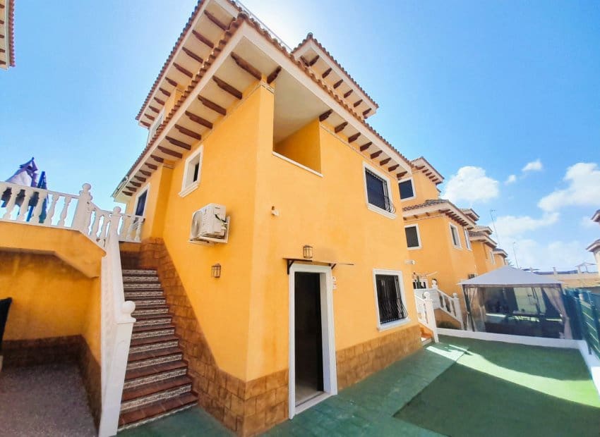 3 camera da letto Villa in vendita in Ciudad Quesada con piscina - 295.000 € (Rif: 9524659)