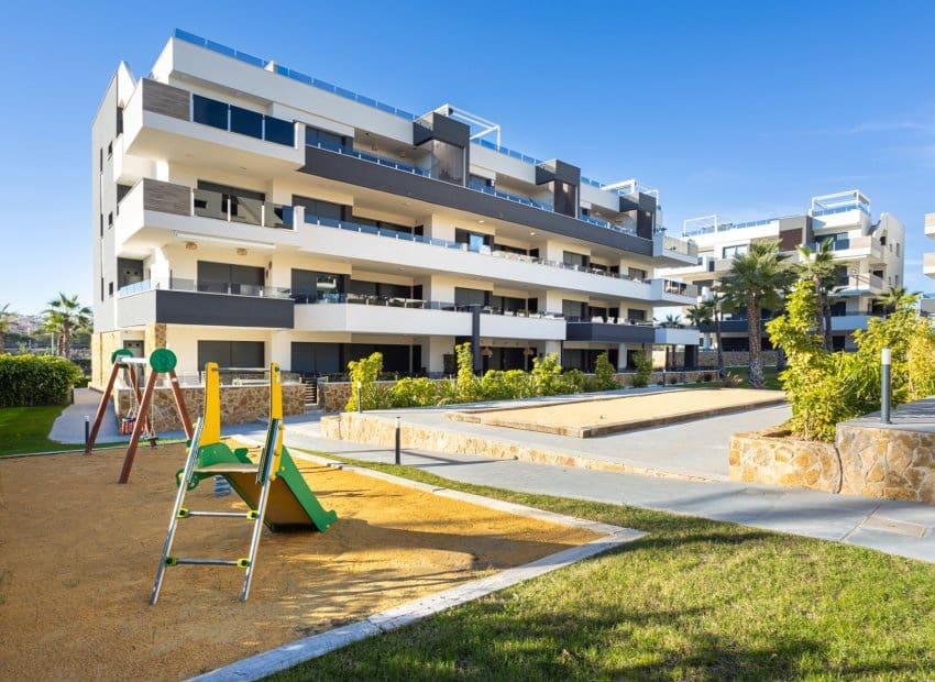 2 soveværelse Lejlighed til salg i Los Altos med swimmingpool - € 285.000 (Ref: 9524662)