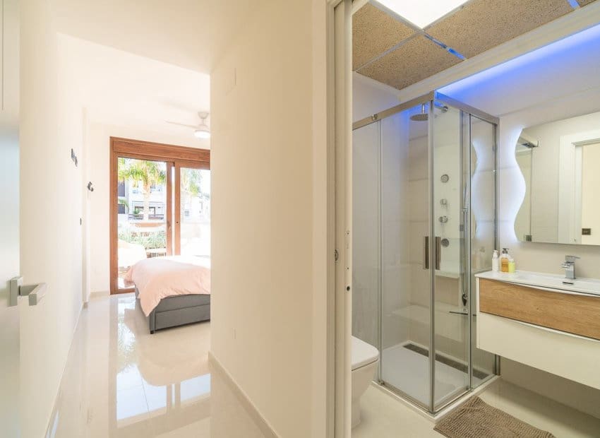 2 chambre Appartement à vendre à Los Balcones avec piscine - 275 000 € (Ref: 9524663)