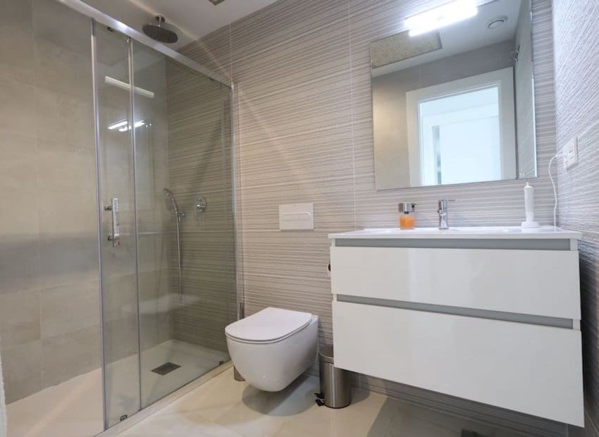 2 sovrum Lägenhet till salu i Orihuela Costa med pool - 269 000 € (Ref: 9524665)