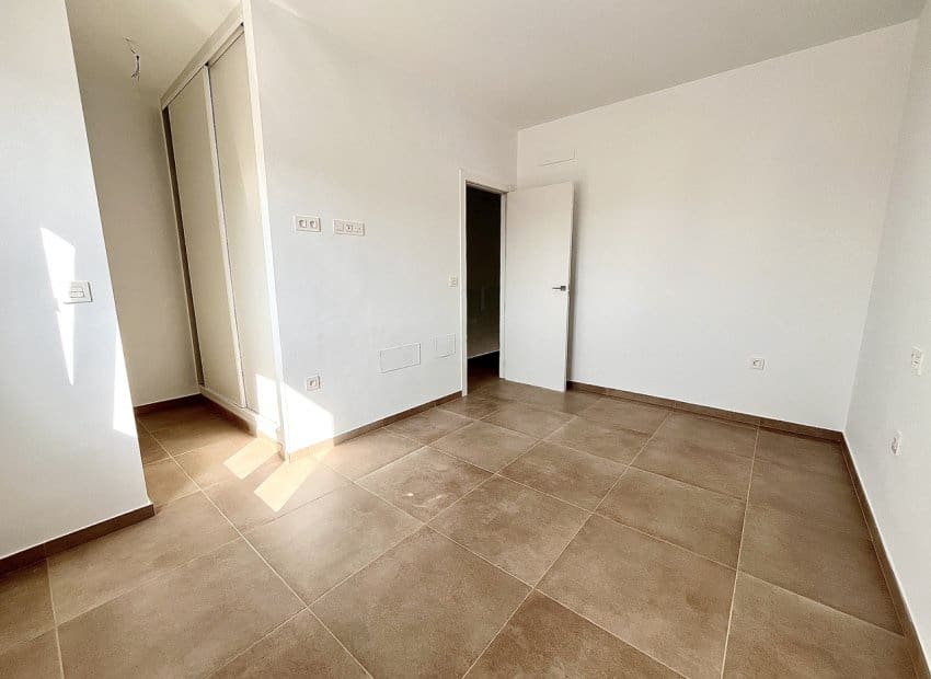 3 slaapkamer Rijtjeshuis te koop in Pilar de la Horadada met zwembad - € 265.000 (Ref: 9524666)
