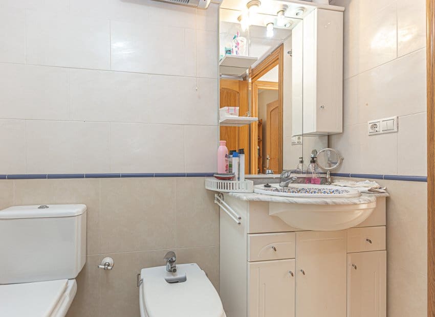 3 soverom Penthouse til salgs i Torrevieja med svømmebasseng - € 259 900 (Ref: 9524668)