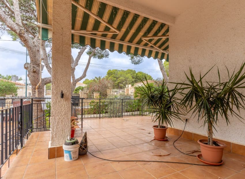 Pareado de 4 habitaciones en Pinar de Campoverde en venta con piscina - 259.900 € (Ref: 9524669)